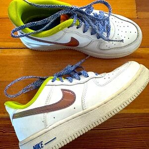 Nike Air Force 1 low - size 1.5Y